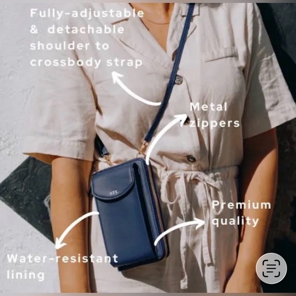 Selena The Label crossbody bag red phone pocket money/change credit card pocket - Picture 16 of 16